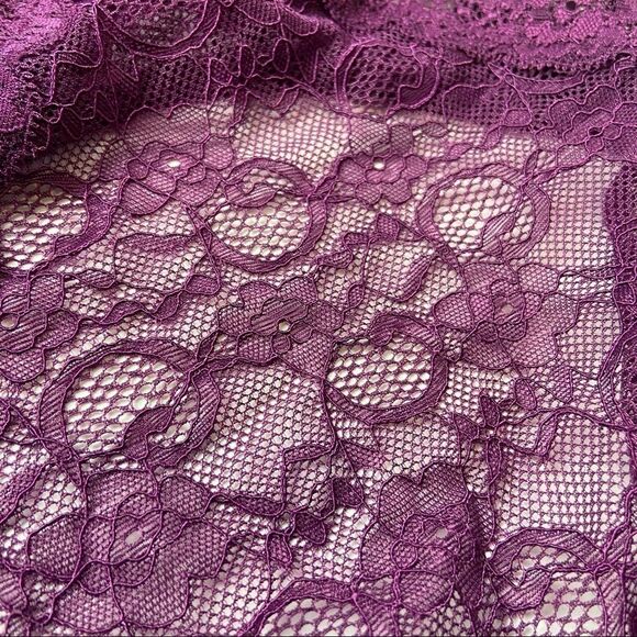 GUESS - Nia Lace Thong Bodysuit - Picture 7 of 7